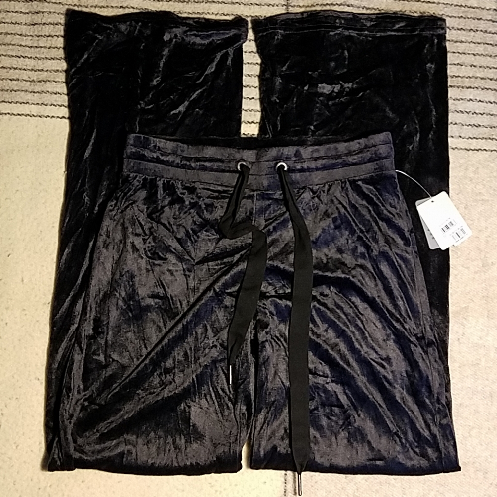 NWT Make & Model Velvety Black Lounge Pants Small